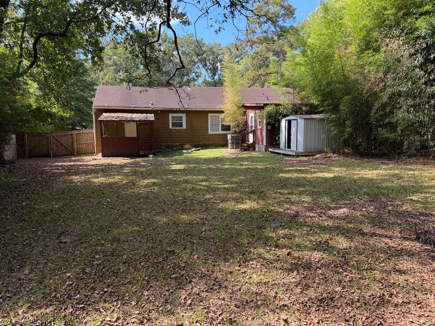 Jackson House: 826 Monterey Street
