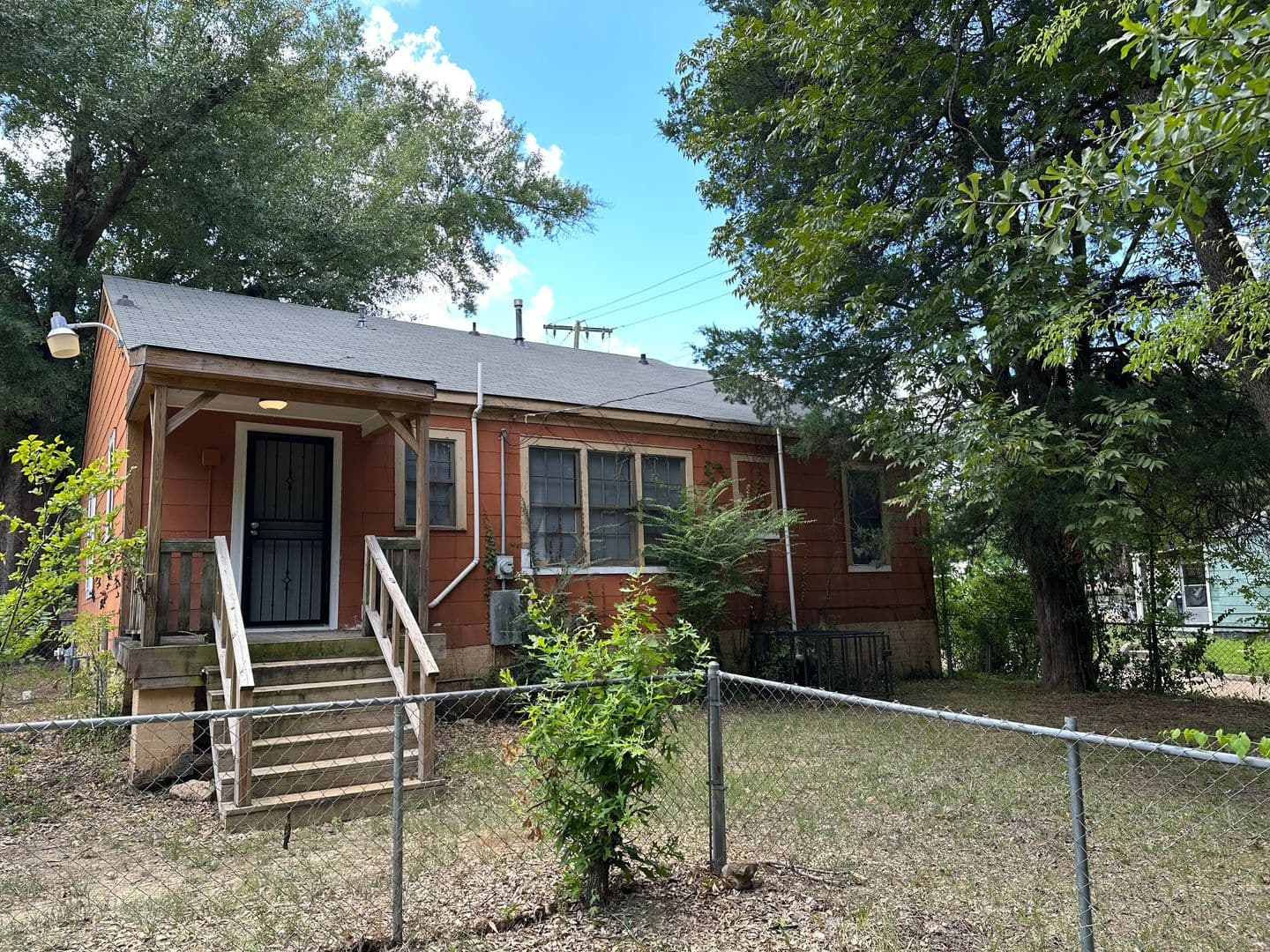 Jackson House: 3438 West Capitol Street