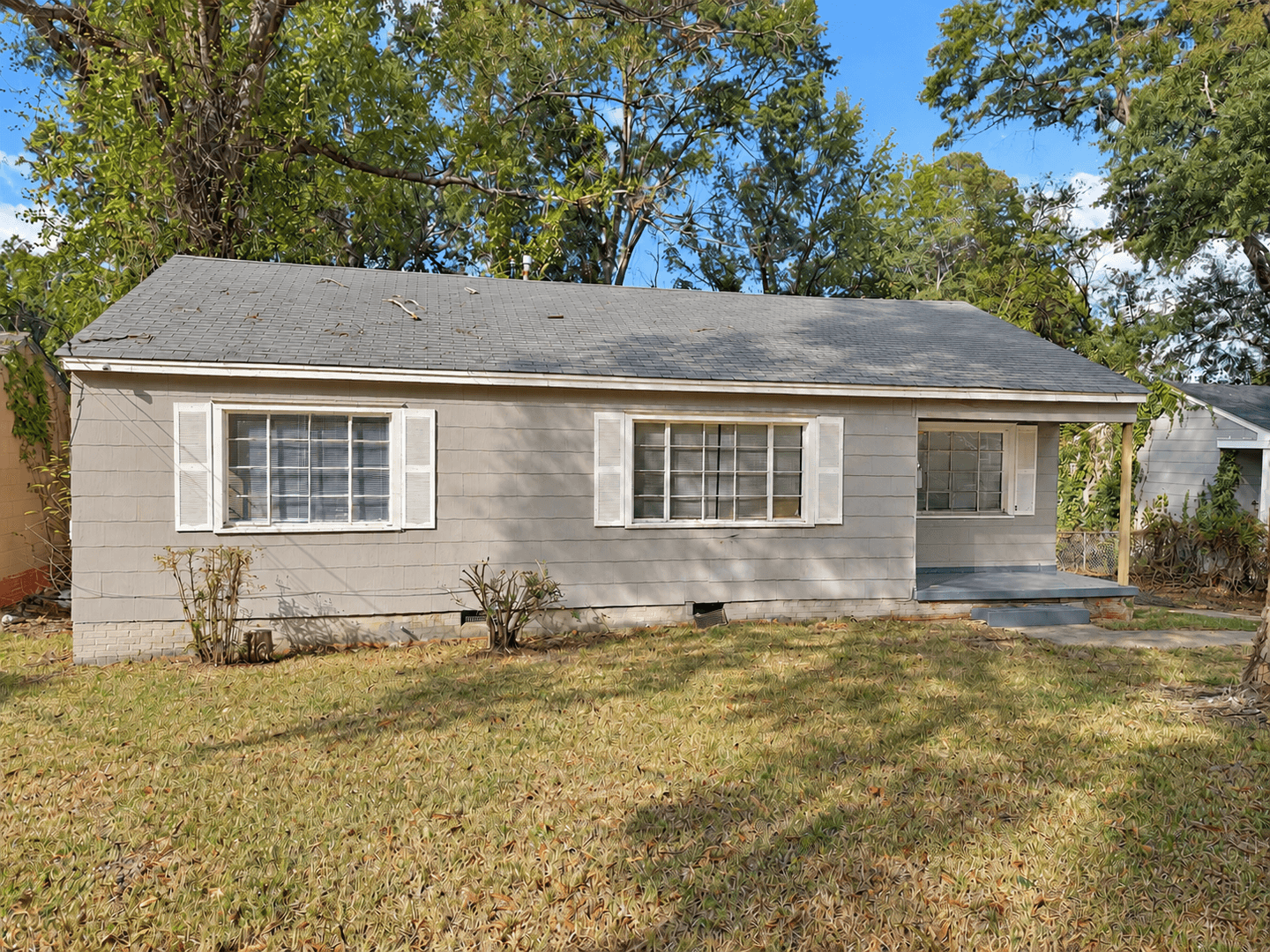 Jackson House: 782 Launcelot Road