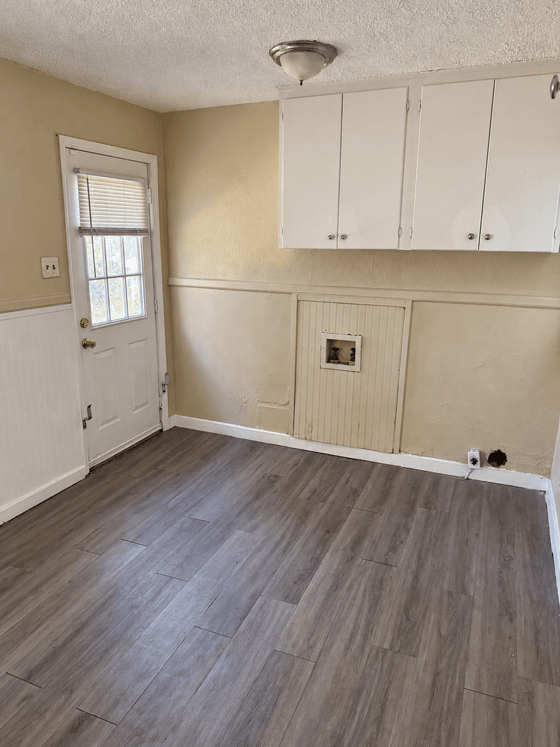 Jackson House: 782 Launcelot Road