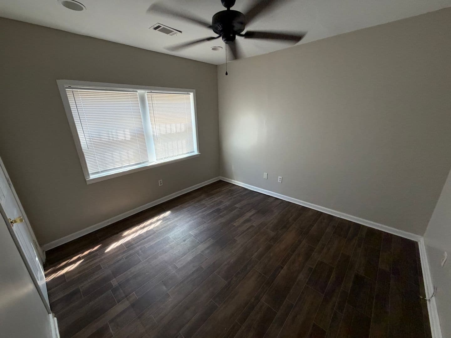 Jackson House: 2442 Glenn Street