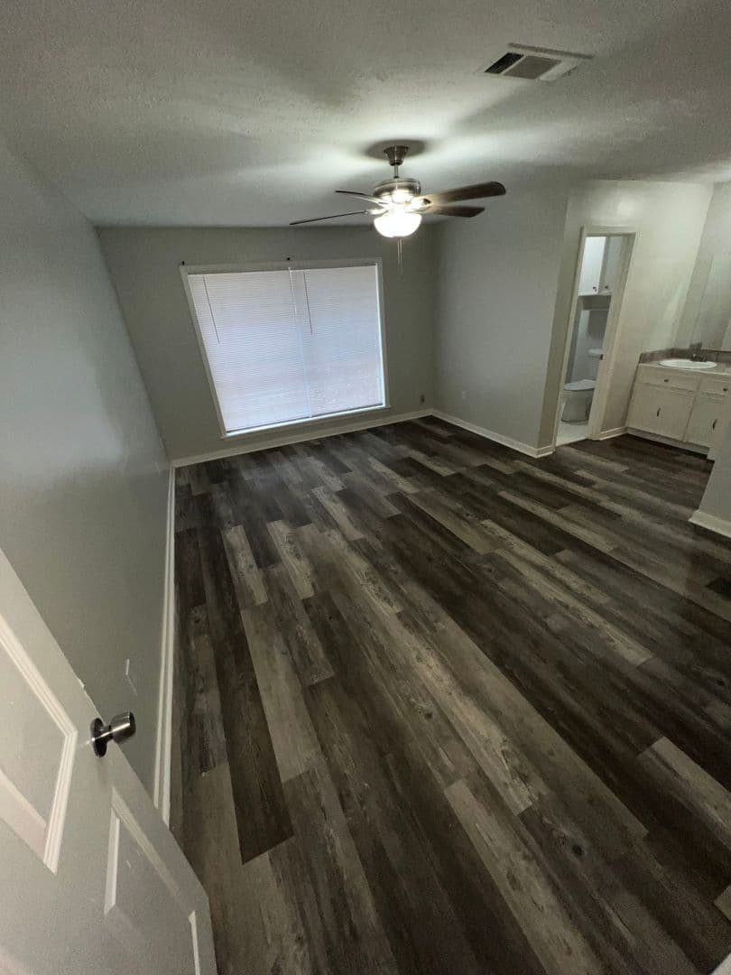 Jackson House: 1426 Tracewood Dr