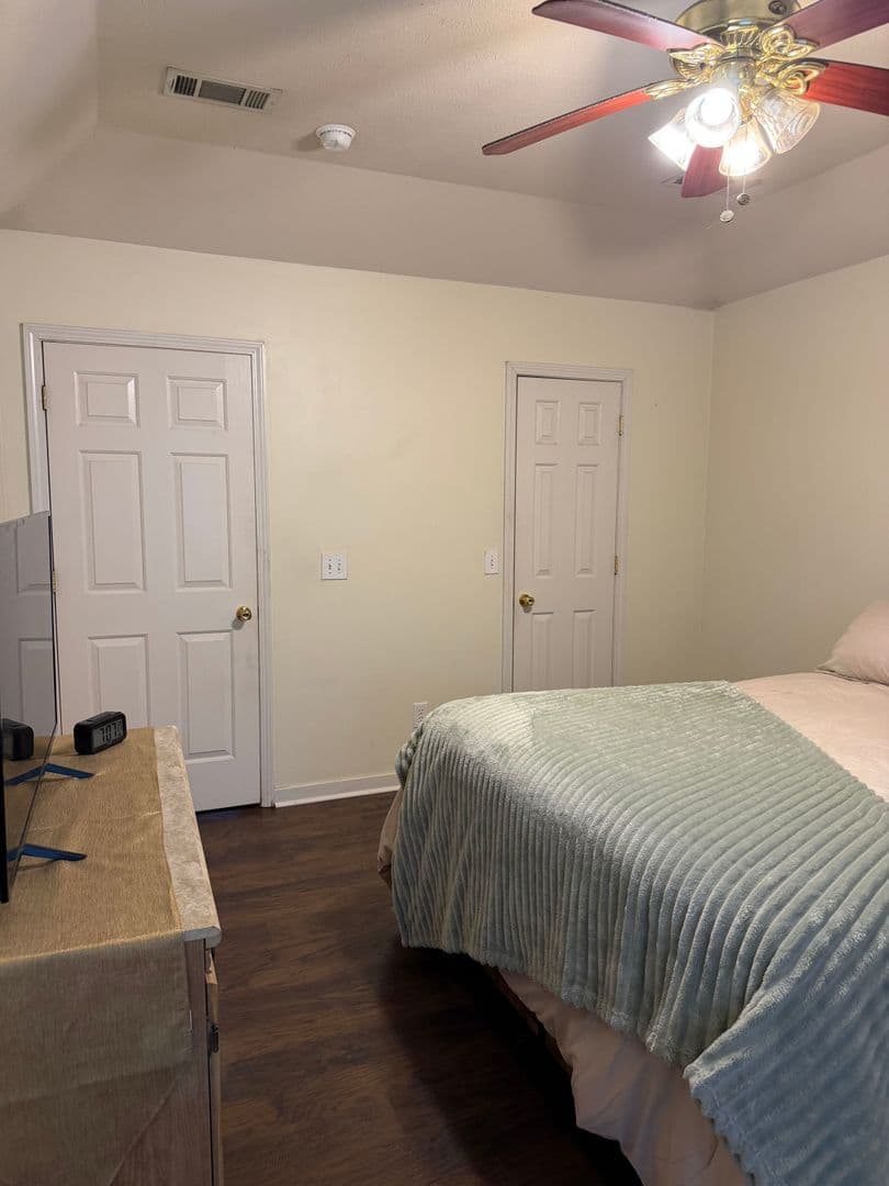 Byram House: 4422 Blake Circle