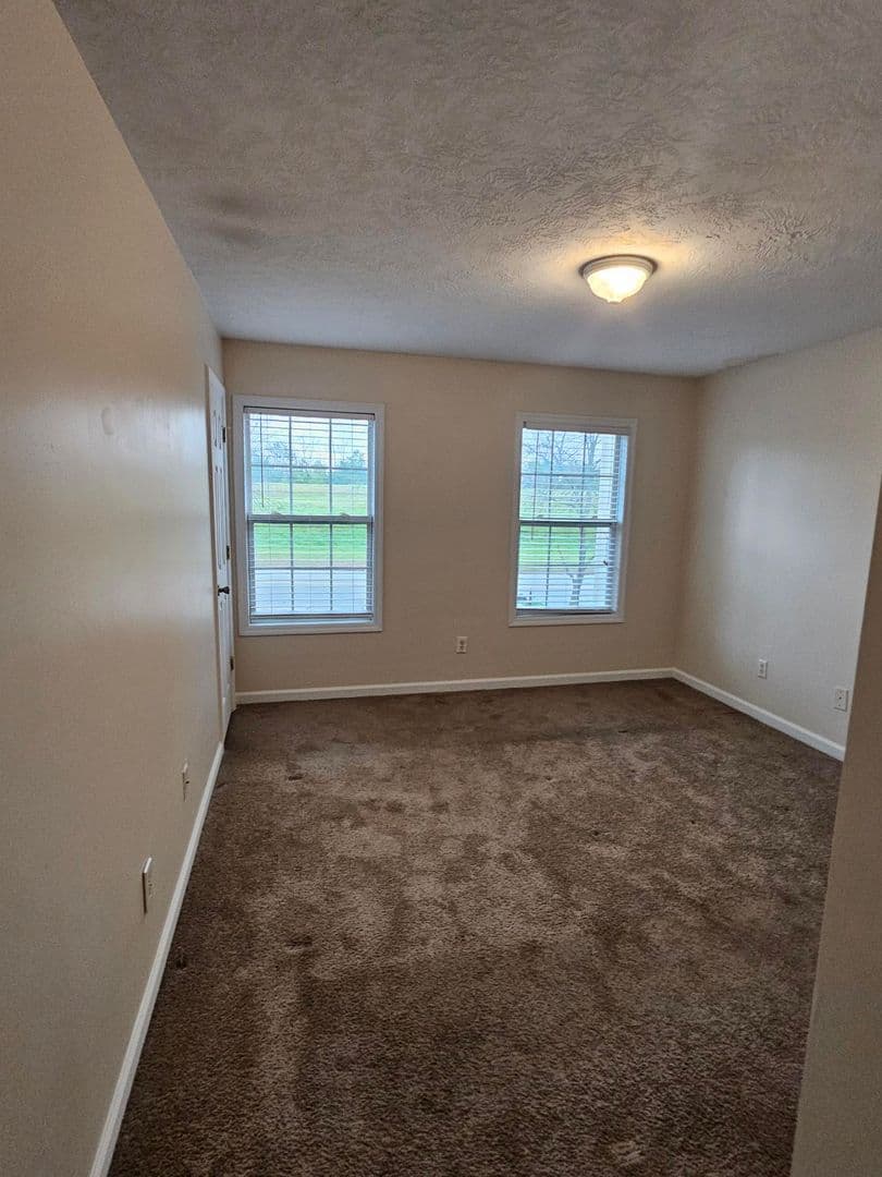 Augusta Townhome: 338 Bay Street