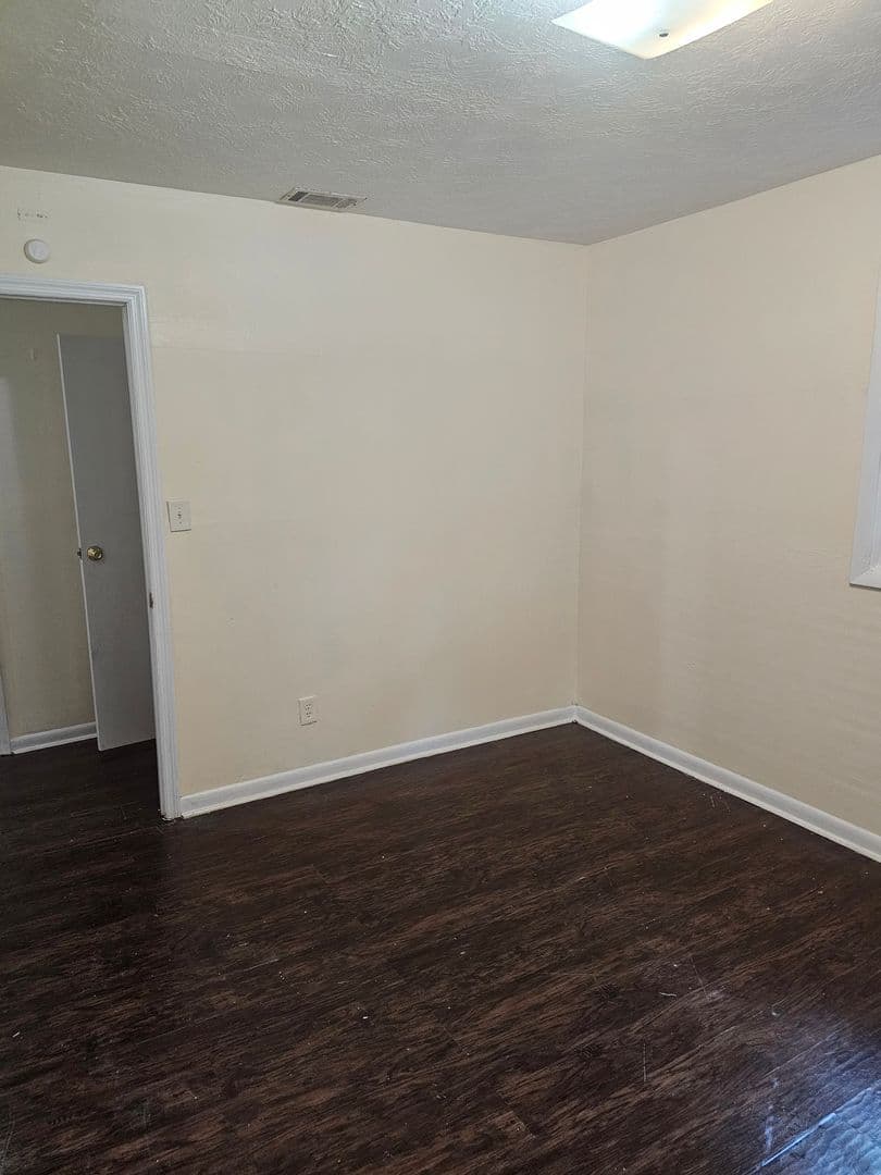 Augusta House: 2430 Oakridge