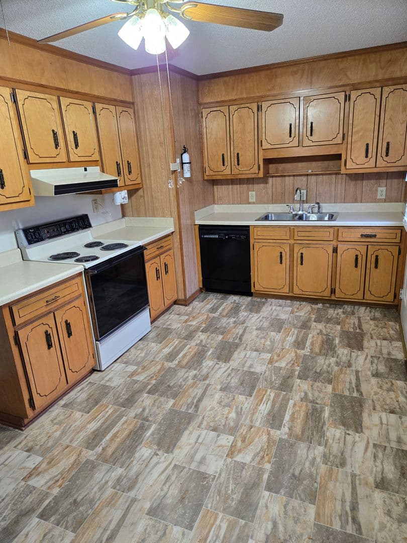 Hephzibah House: 2923 Celeste Drive