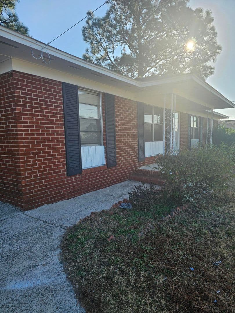 AUGUSTA House: 2513 DEXTER RD