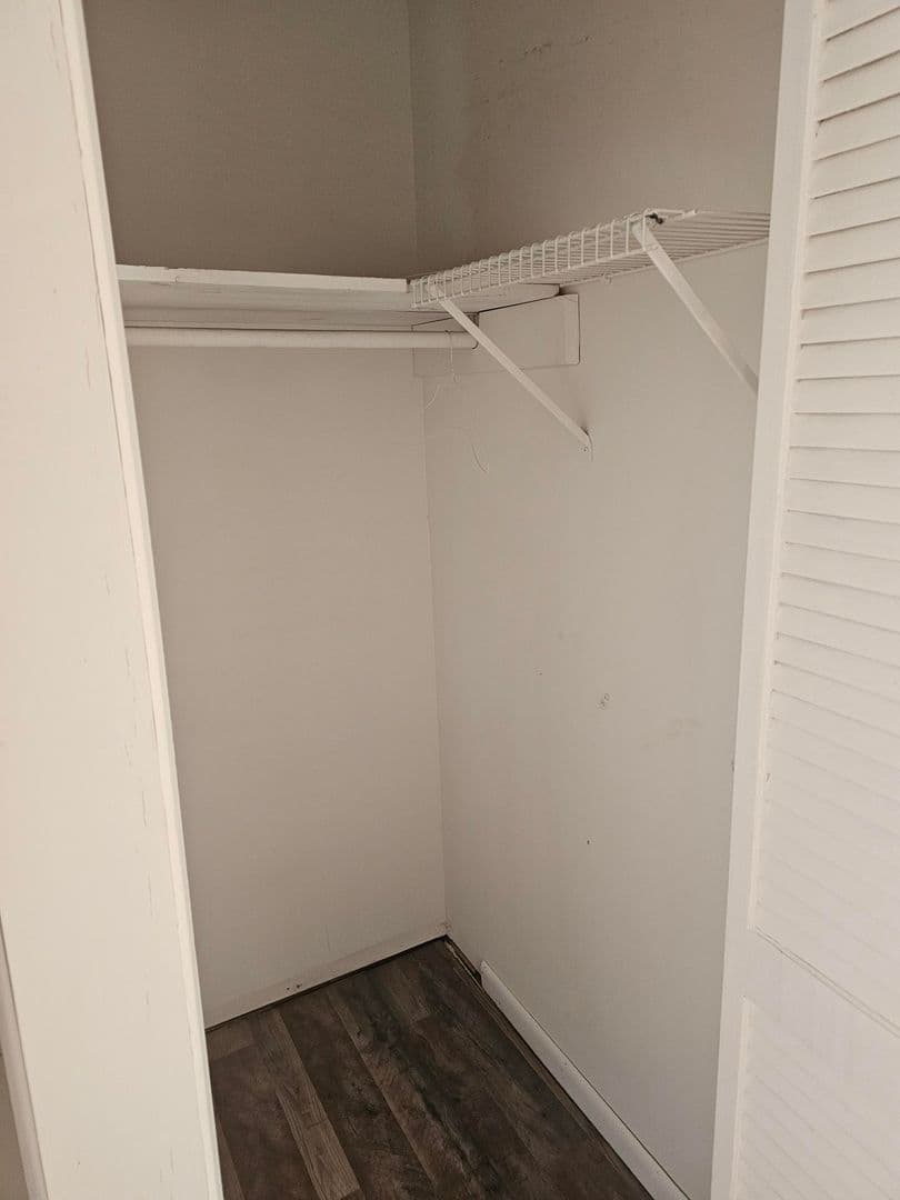 AUGUSTA House: 2513 DEXTER RD
