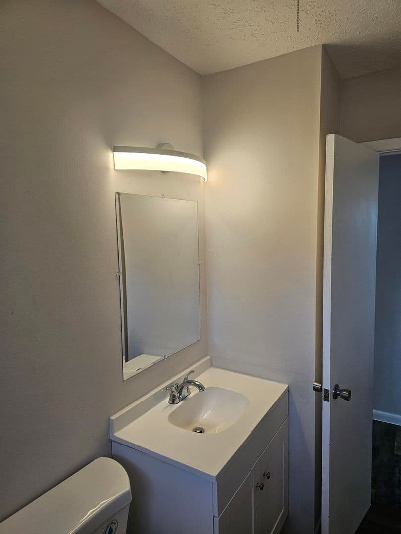 AUGUSTA House: 2513 DEXTER RD
