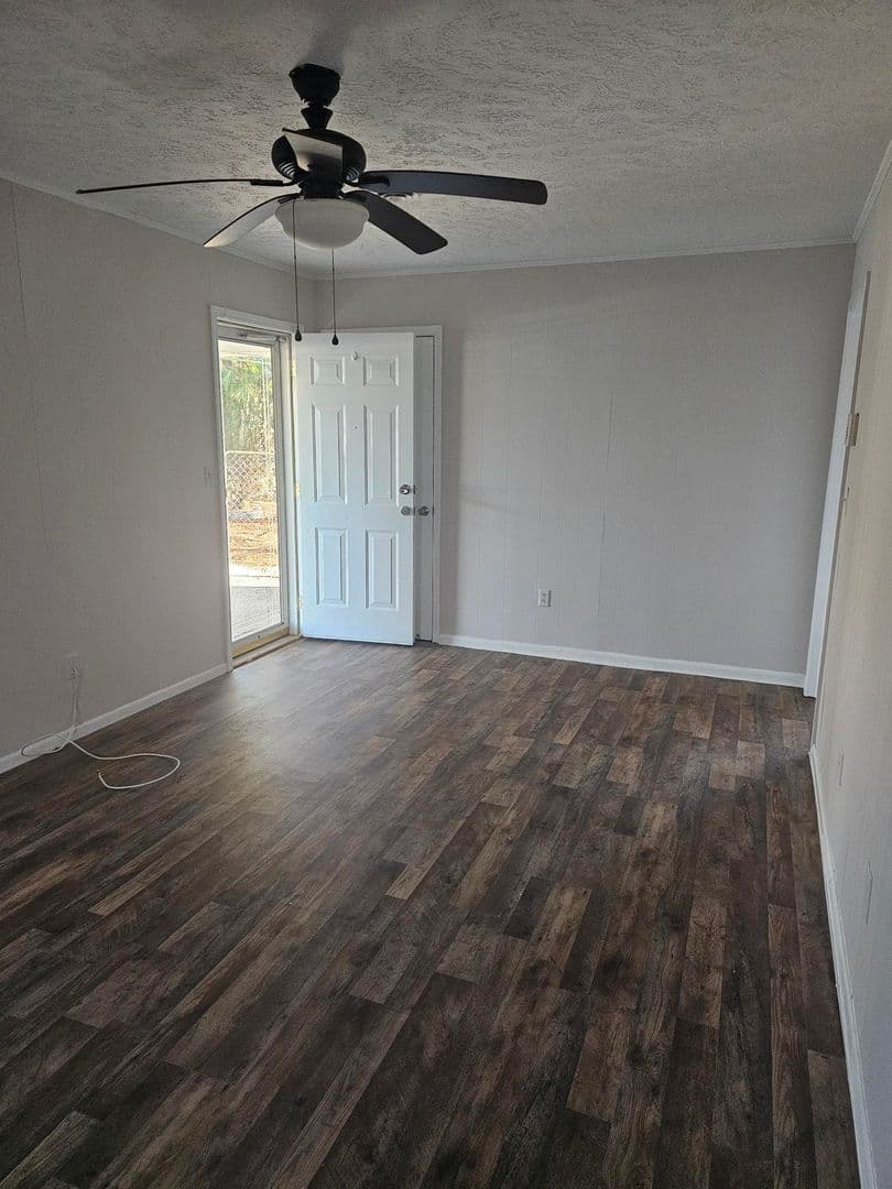 AUGUSTA House: 2513 DEXTER RD