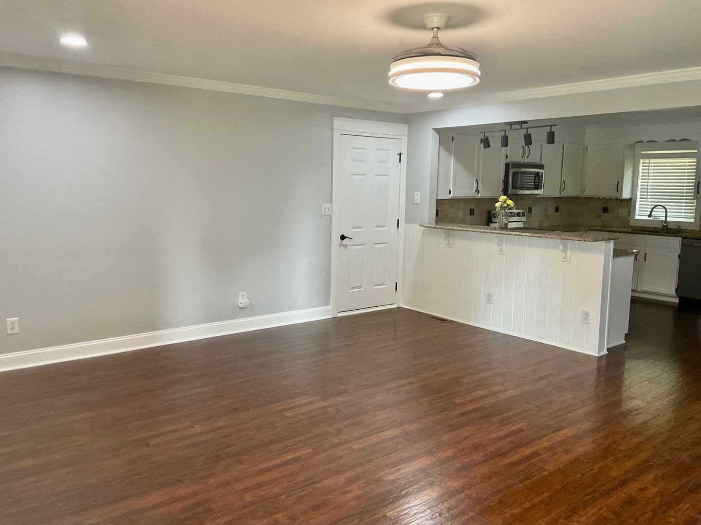 Lincolnton House: 1190 Park Cir