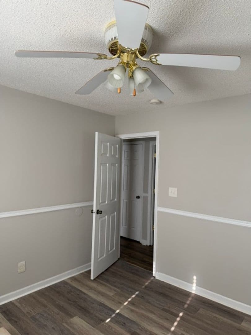 Lincolnton House: 735 Salem Church Road