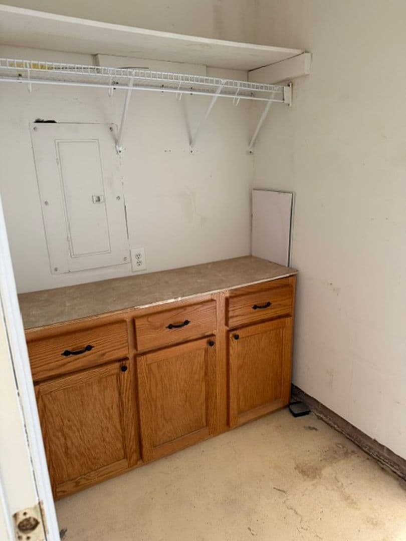 Lincolnton House: 735 Salem Church Road