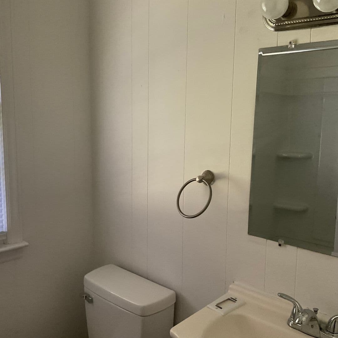 Lincolnton House: 2835 Shrum Street