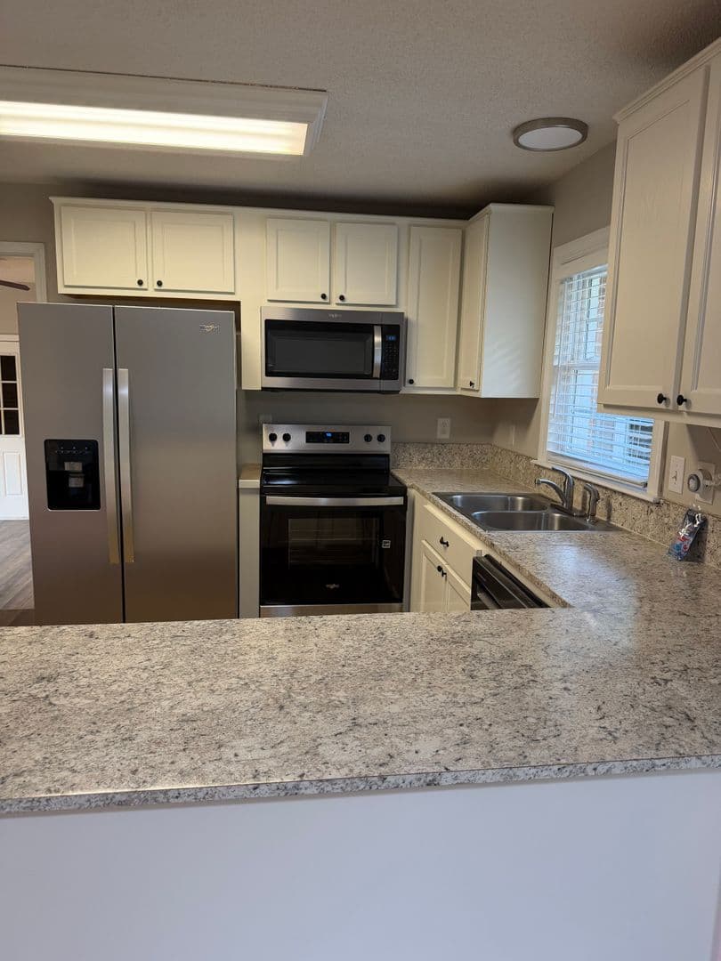 Lincolnton House: 735 Salem Church Road