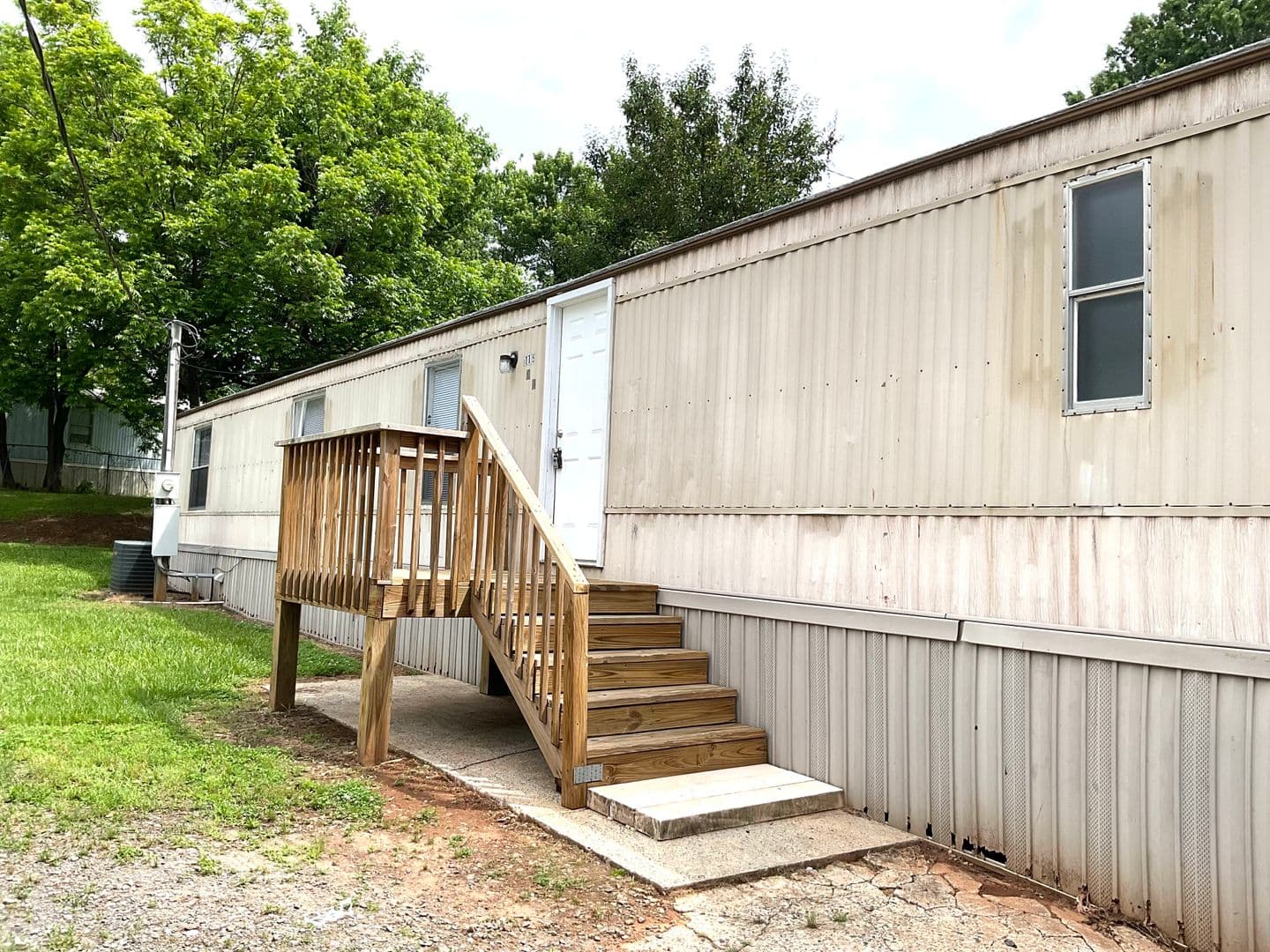 Lincolnton House: 115 Davis Street