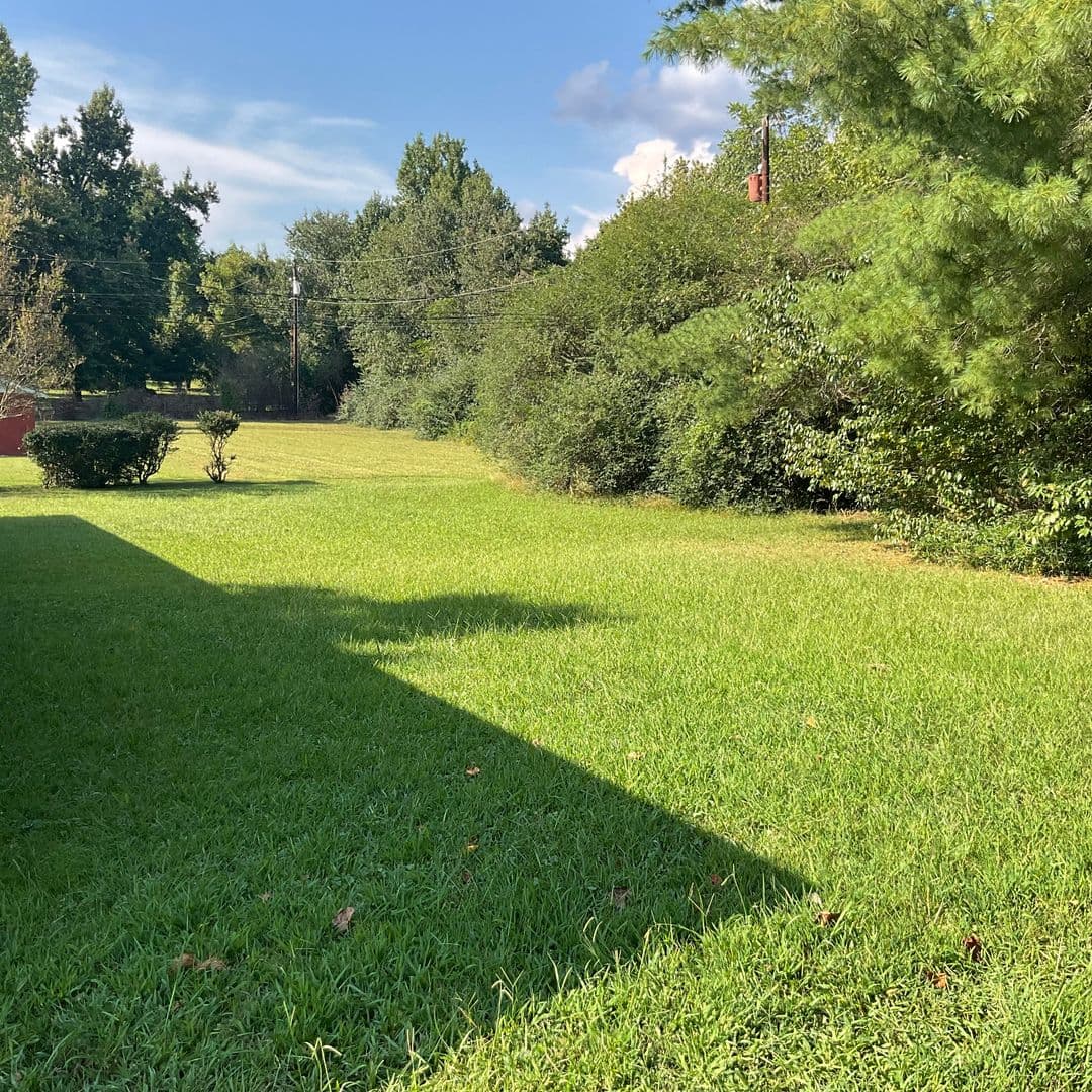 Lincolnton House: 2835 Shrum Street