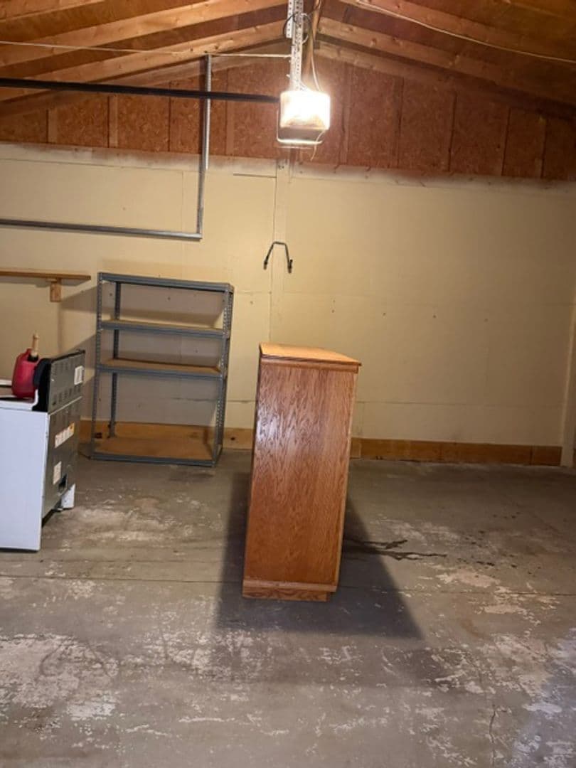 Lincolnton House: 735 Salem Church Road