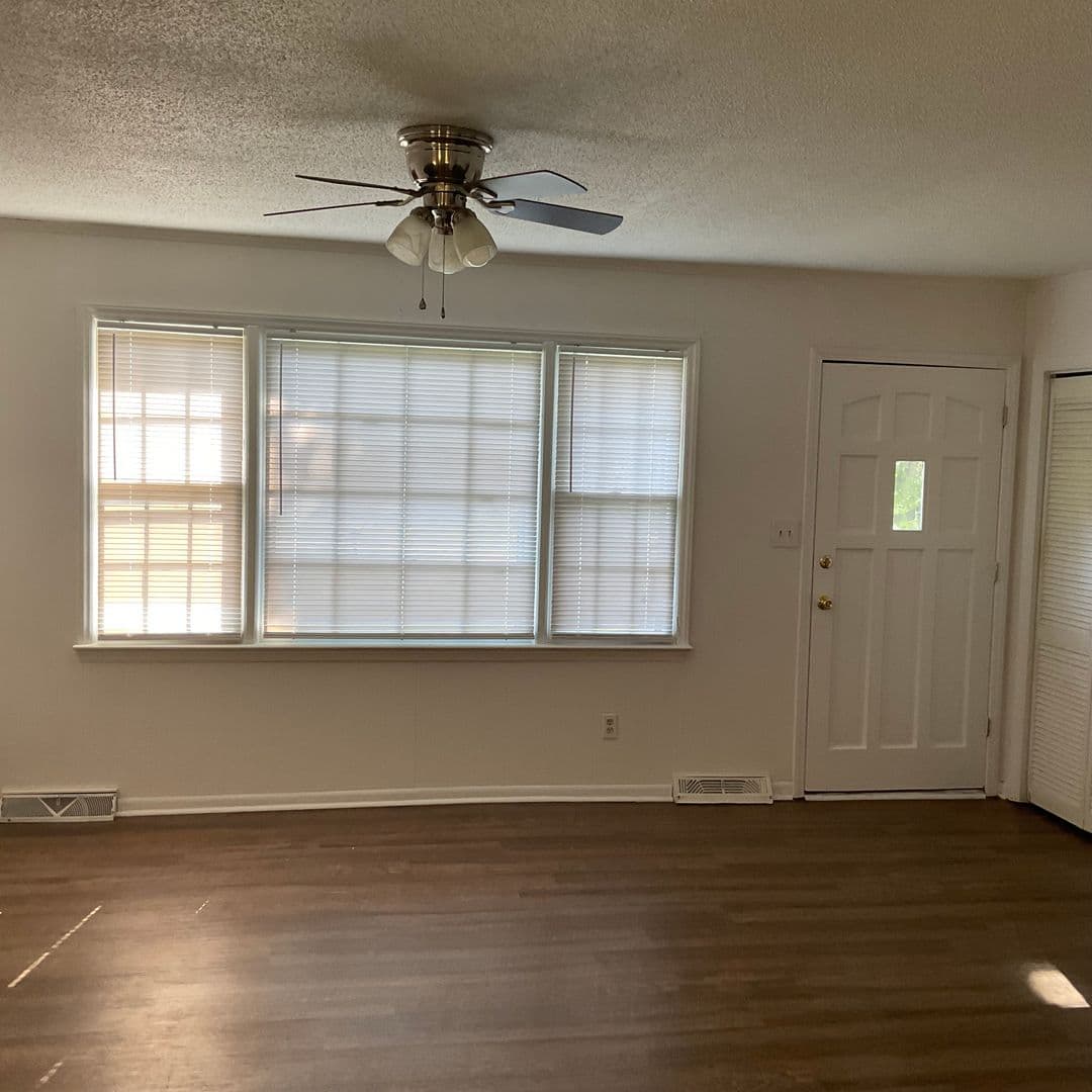Lincolnton House: 2835 Shrum Street