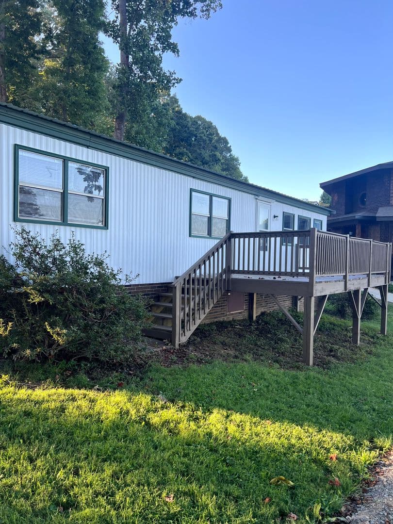 Sherrills Ford House: 6950 Ingleside Drive