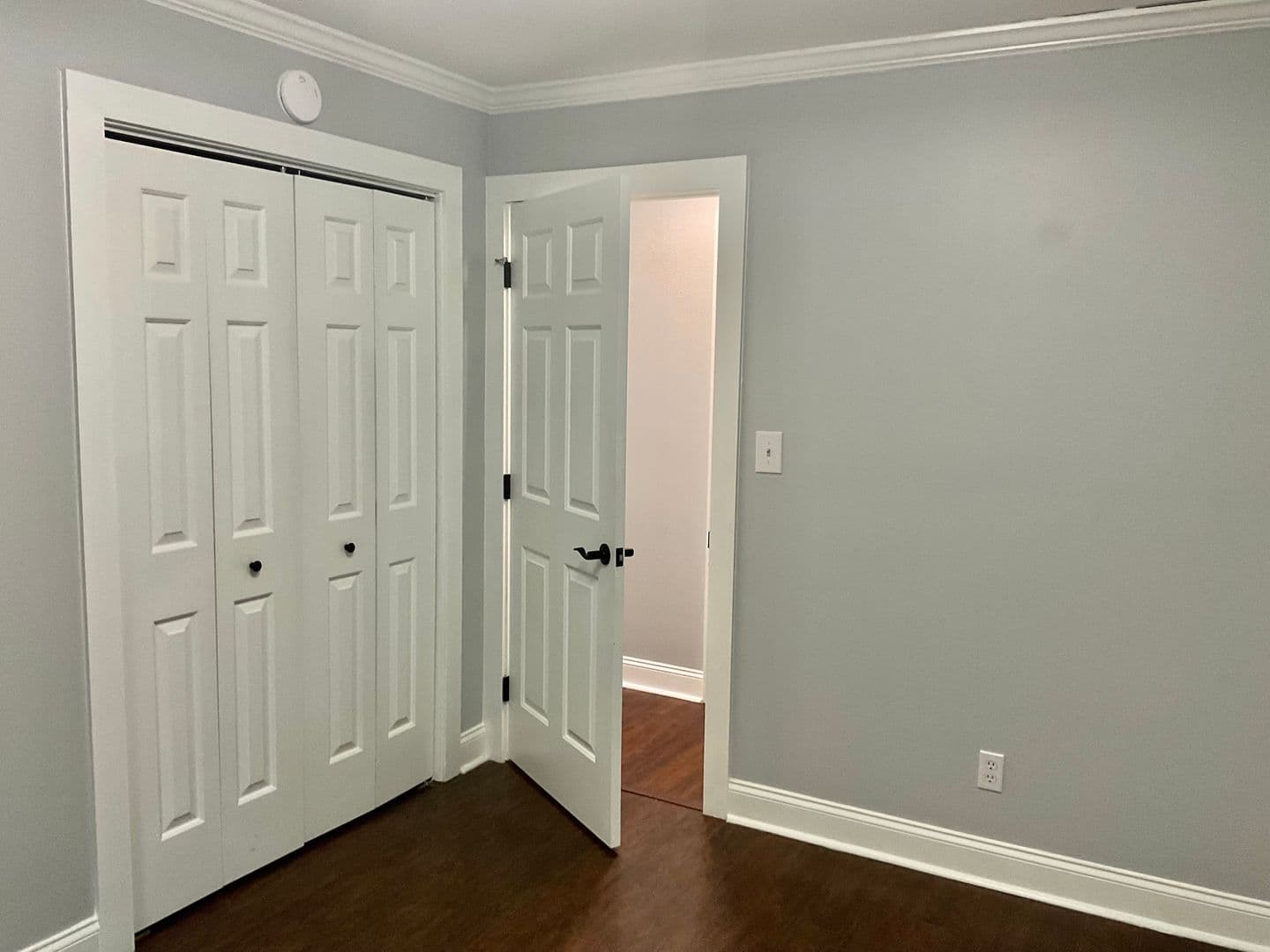 Lincolnton House: 1190 Park Cir