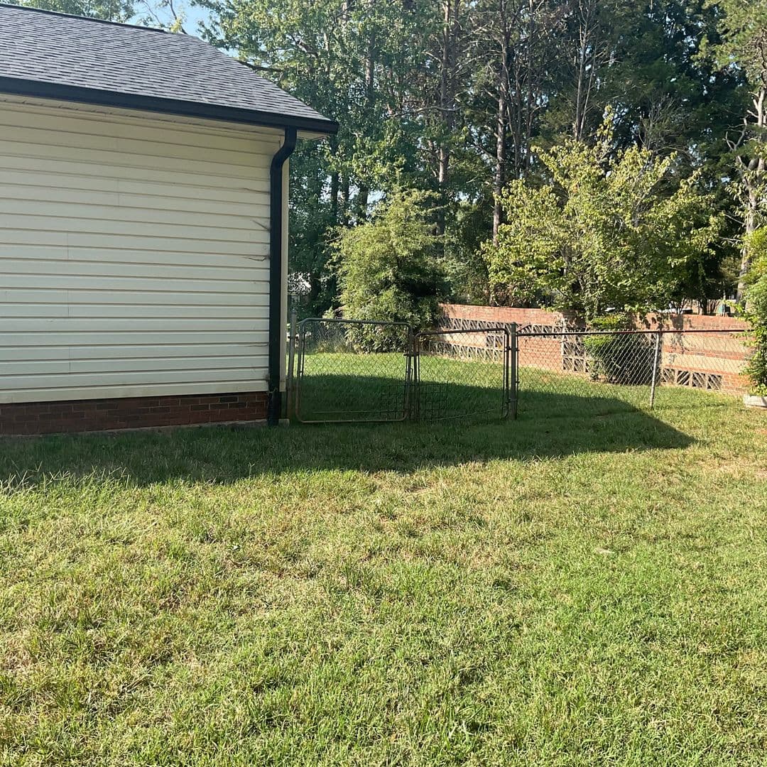 Lincolnton House: 1190 Park Cir