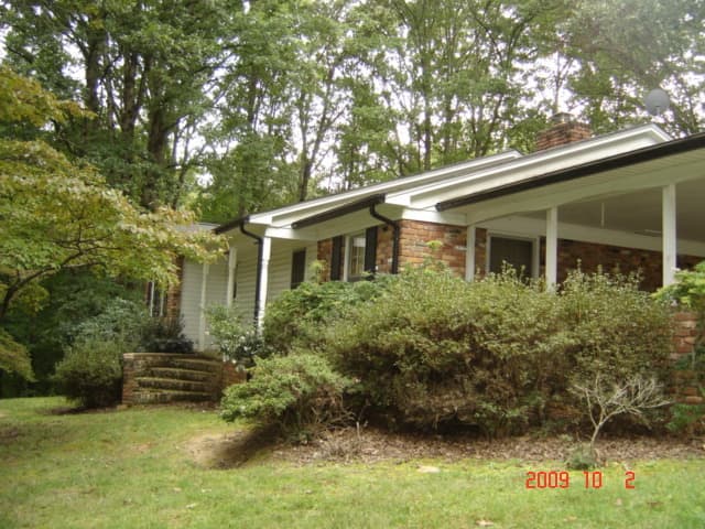 Lincolnton House: 908 Harvey Road