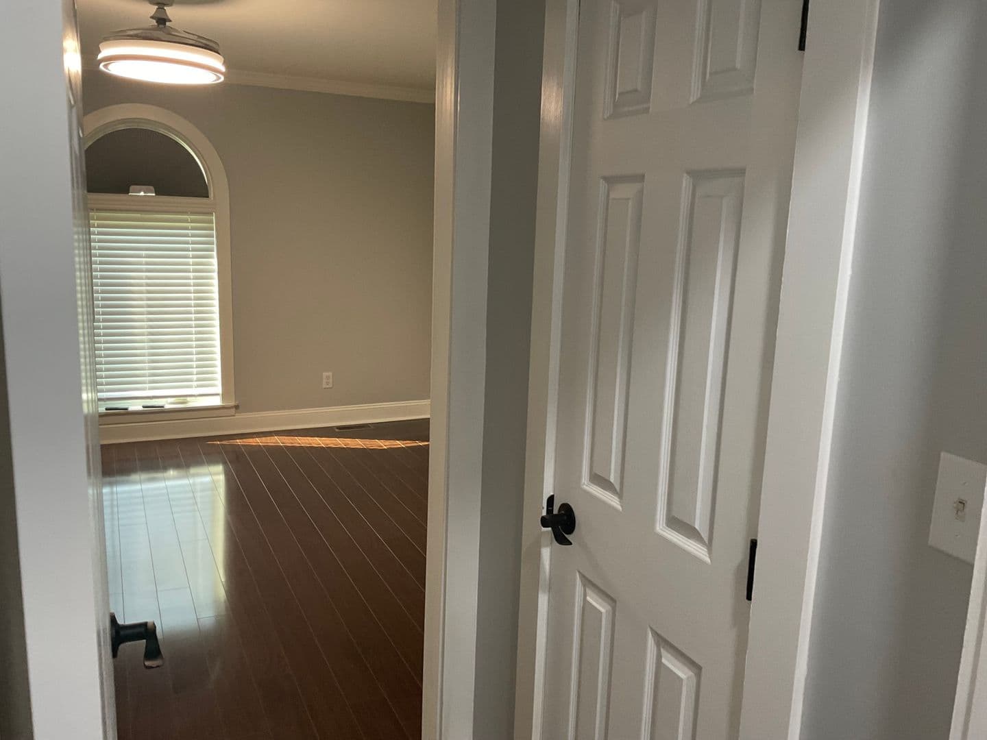 Lincolnton House: 1190 Park Cir