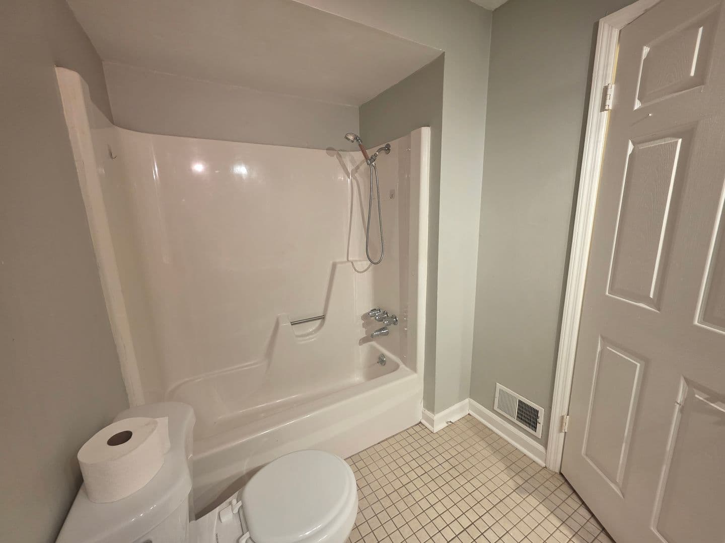 Spartannurg House: 4355 Conrad Dr