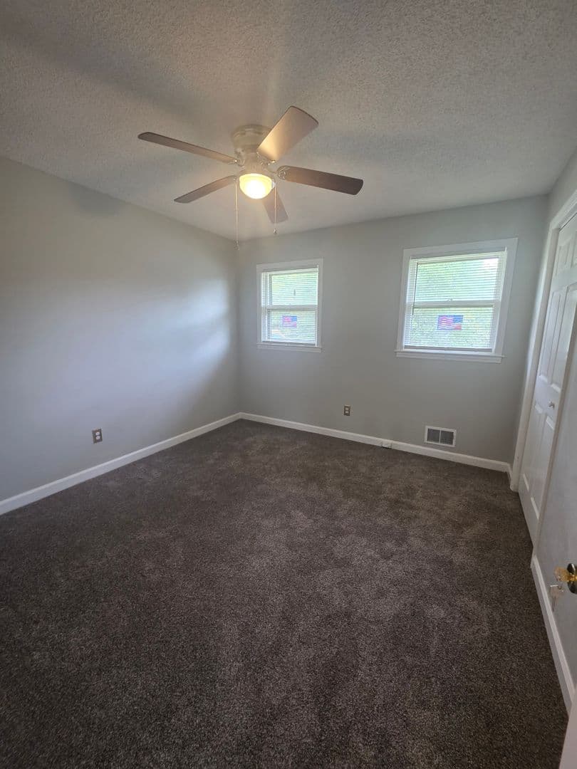 Spartannurg House: 4355 Conrad Dr