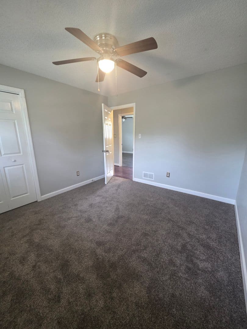 Spartannurg House: 4355 Conrad Dr