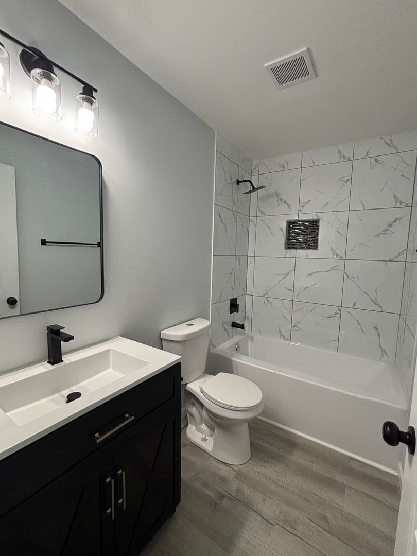 Wellford Townhome: 229 Old Landfill Rd.