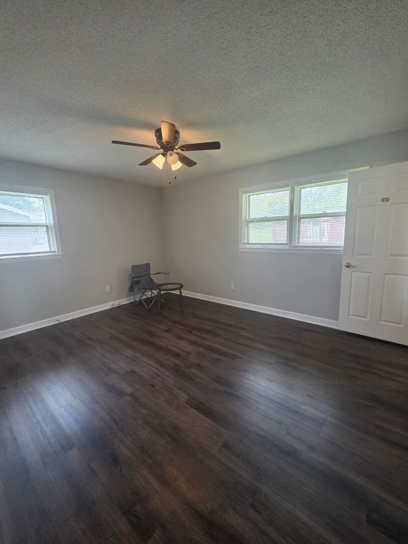 Spartannurg House: 4355 Conrad Dr