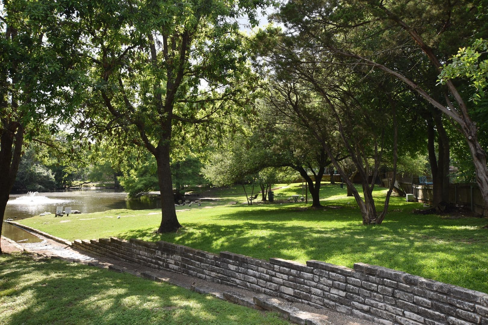 Austin Apartment: Tanglewood Forest