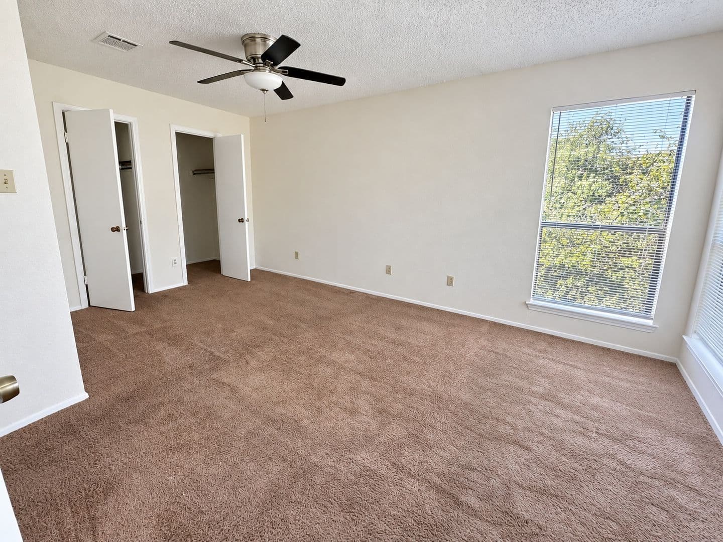 Round Rock Apartment: Hillside at Brushy Creek