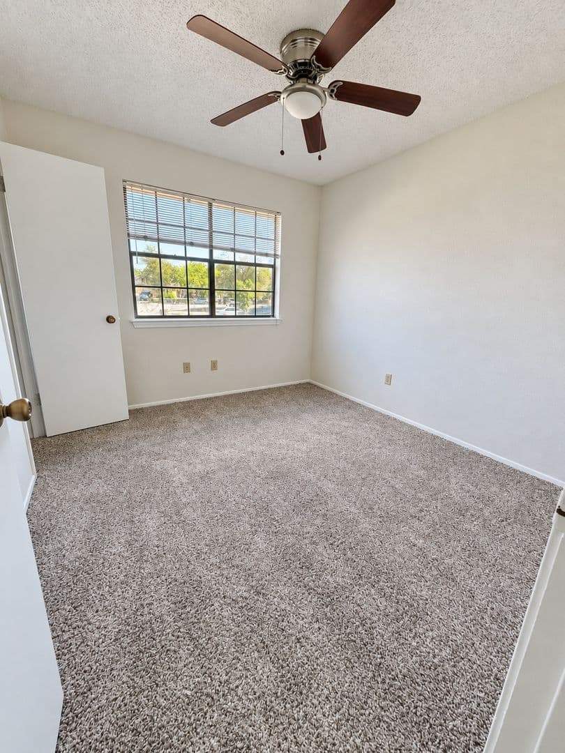 Round Rock Apartment: Hillside at Brushy Creek
