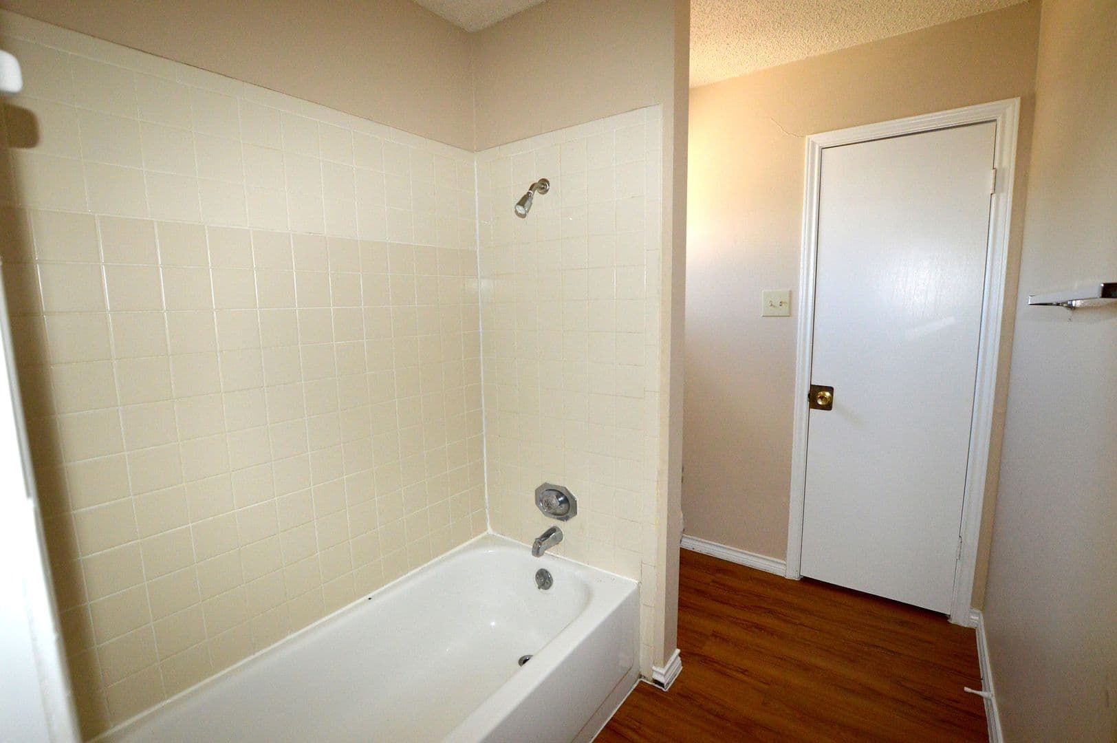 Austin Apartment: 2607 Alcott Lane A/B
