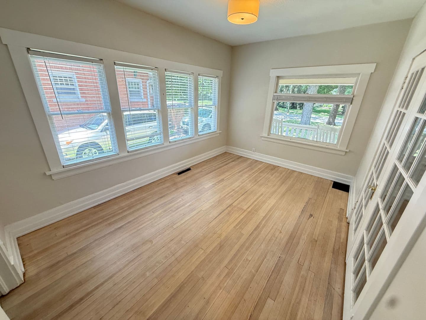 Springfield House: 1038 S Fremont Ave