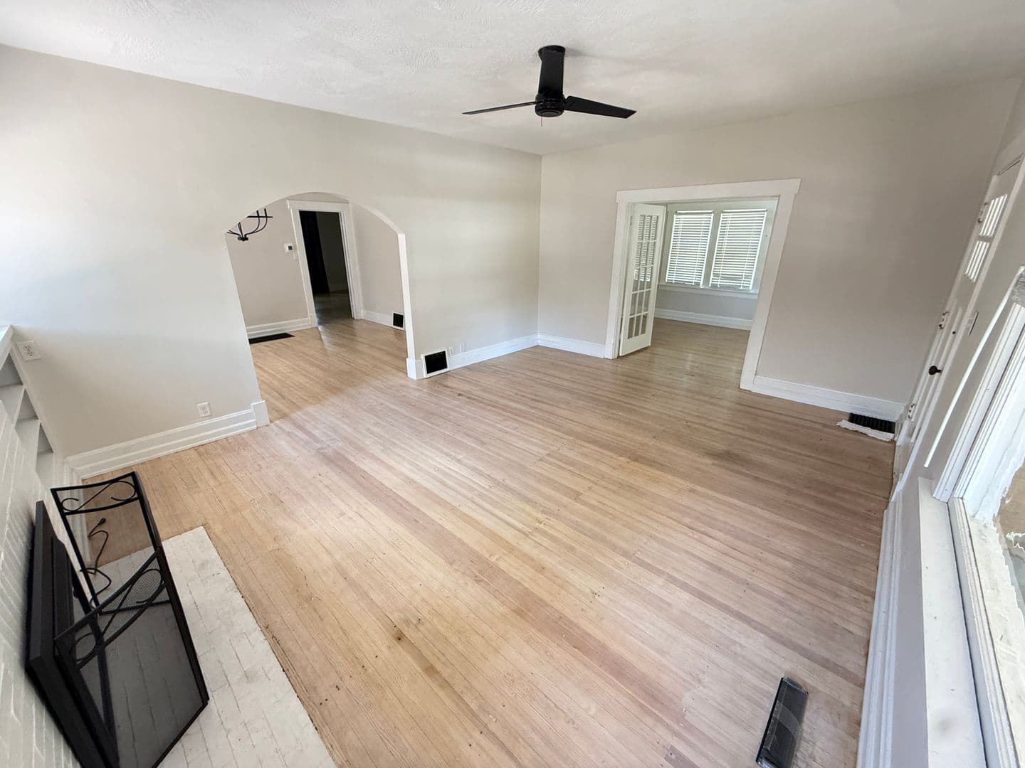 Springfield House: 1038 S Fremont Ave