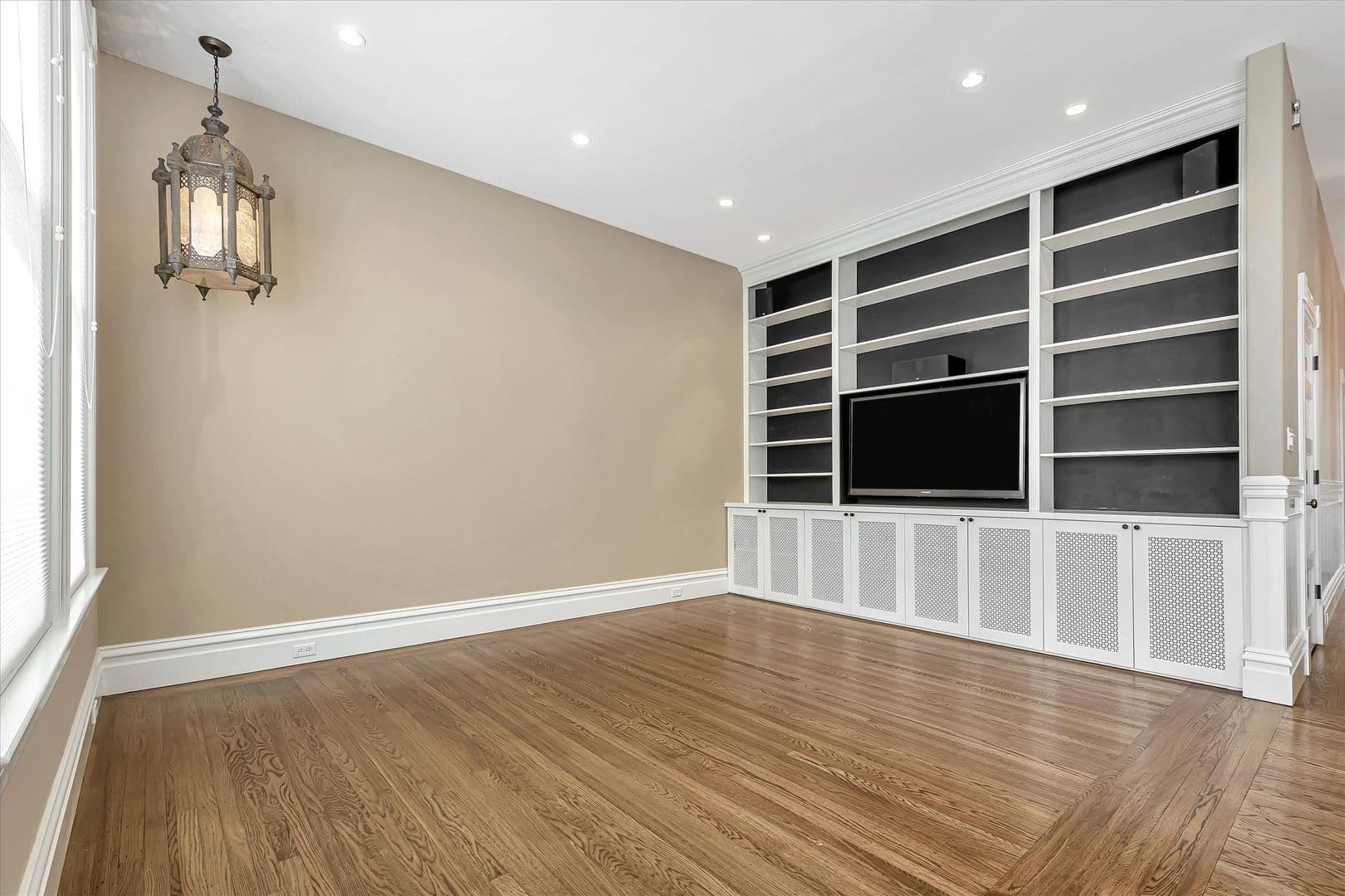 San Francisco Apartment: 417-419 Capp Street