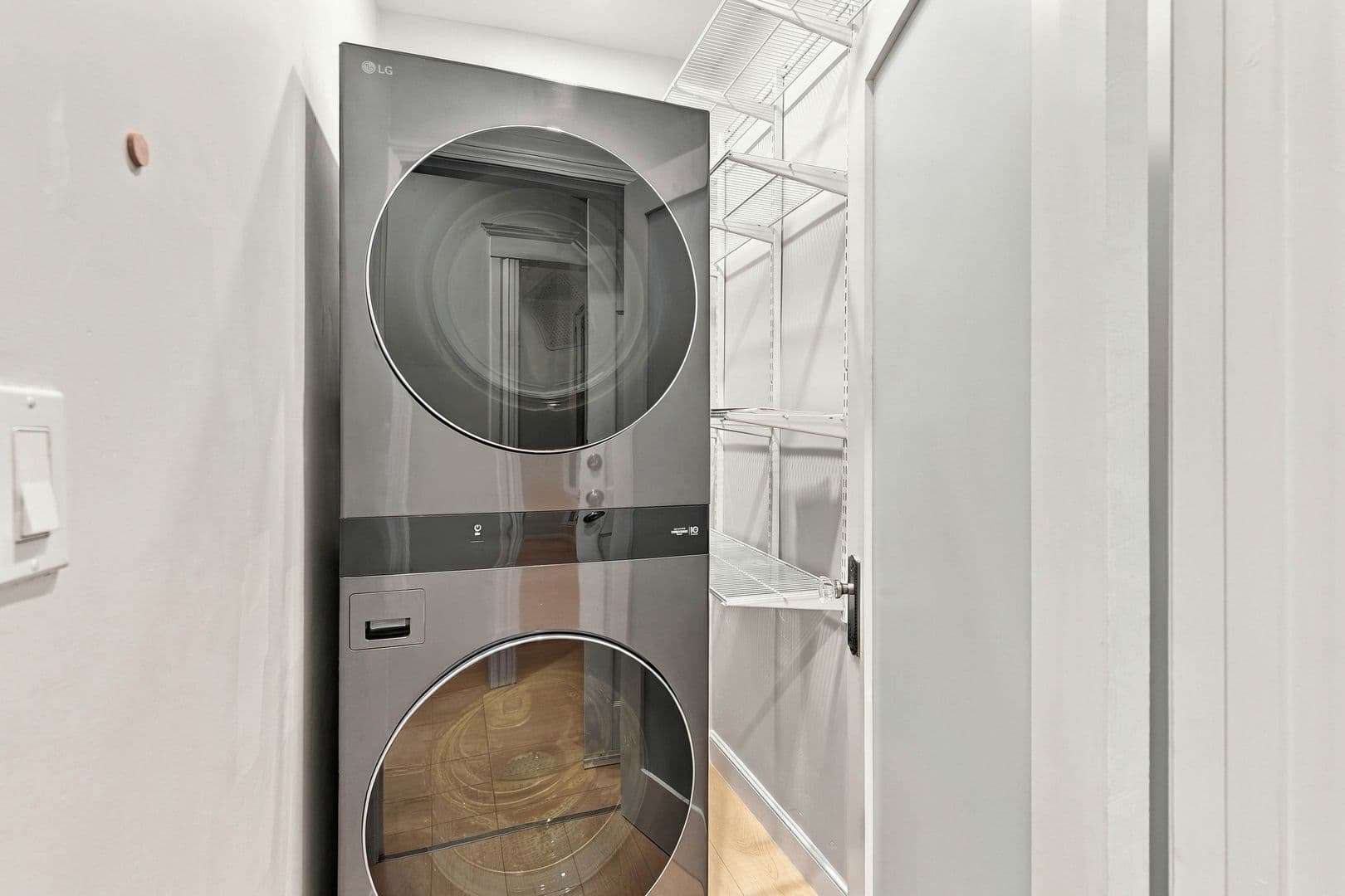 San Francisco Apartment: 4170 17th Street