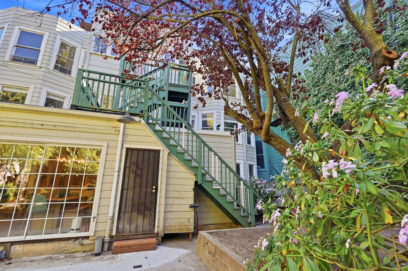 San Francisco Apartment: 4170 17th Street
