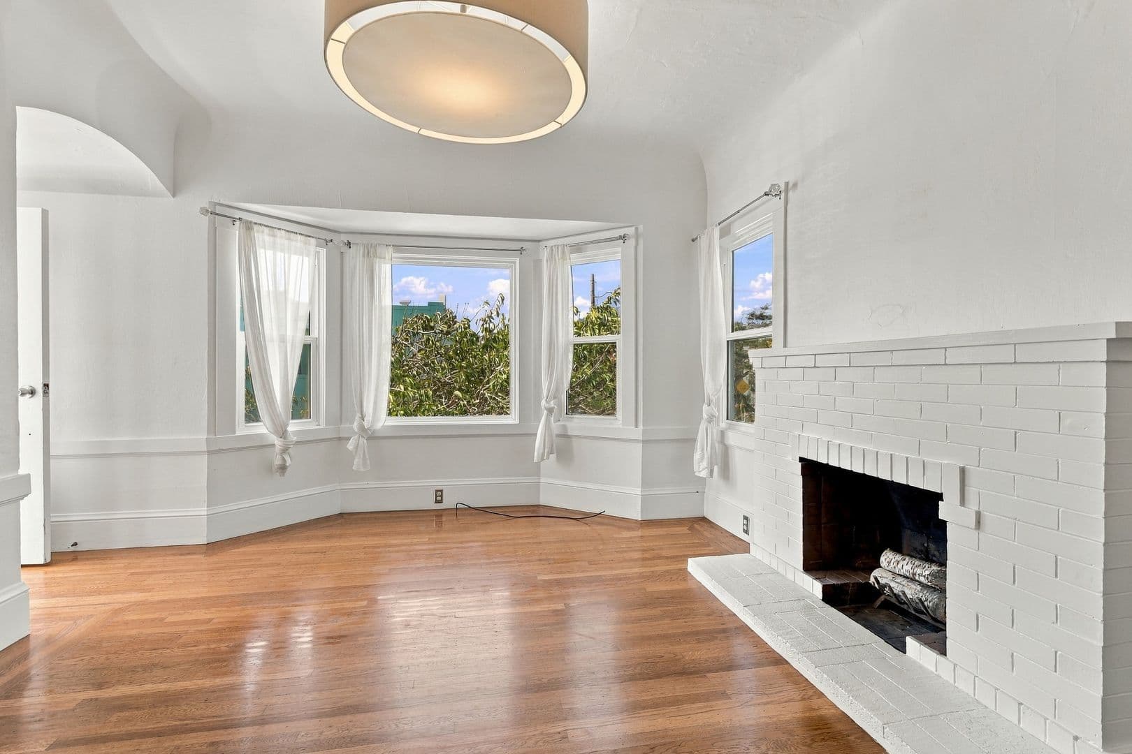 San Francisco House: 201 Otsego Avenue