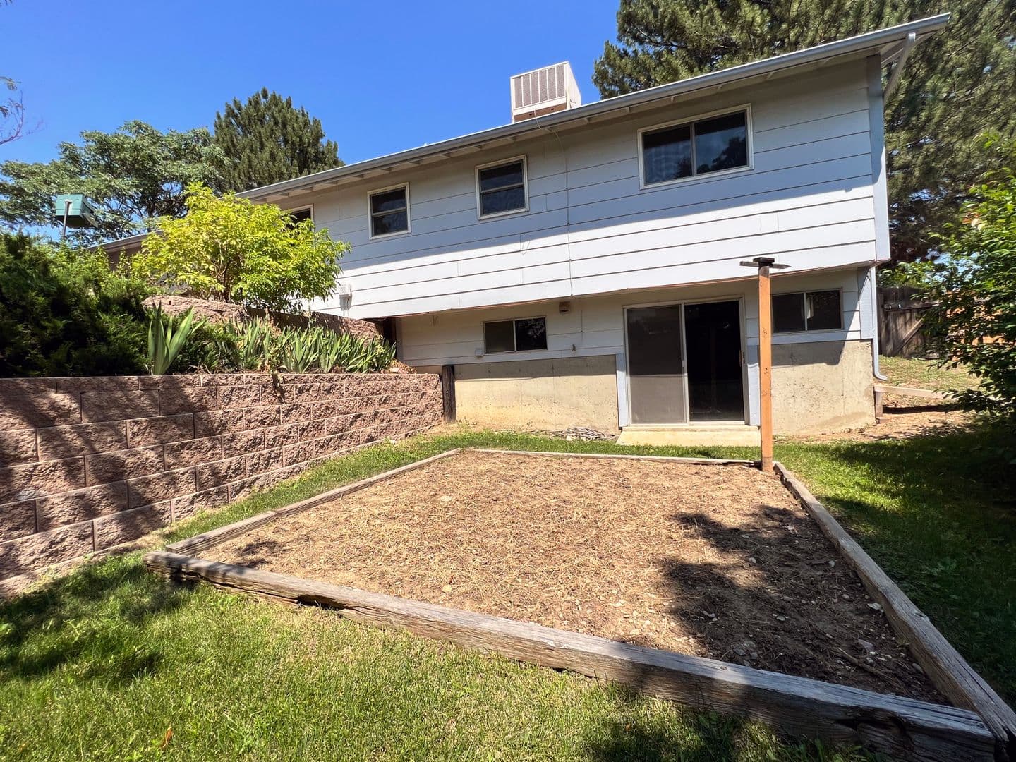 Arvada House: 7535 Otis Street
