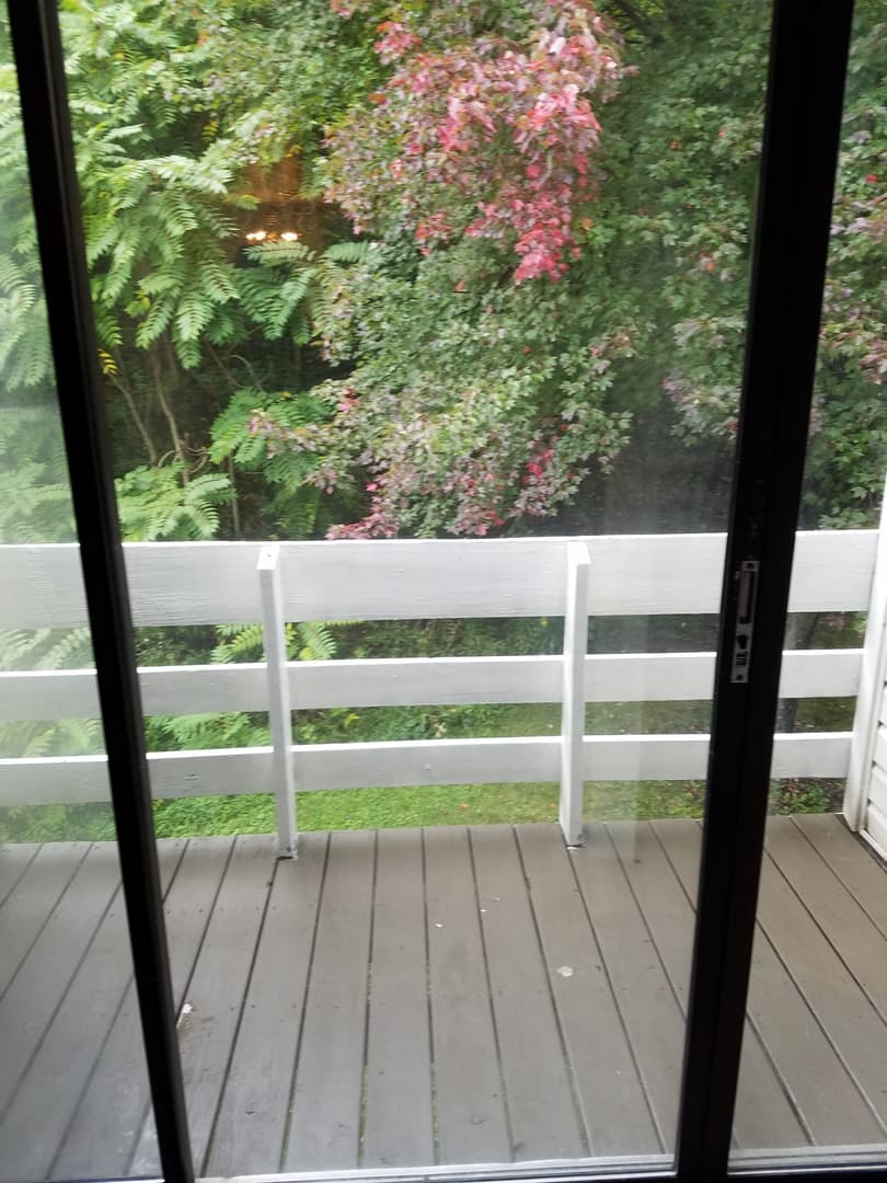 Beaver Falls Apartment: 130 Sunnyhill Drive