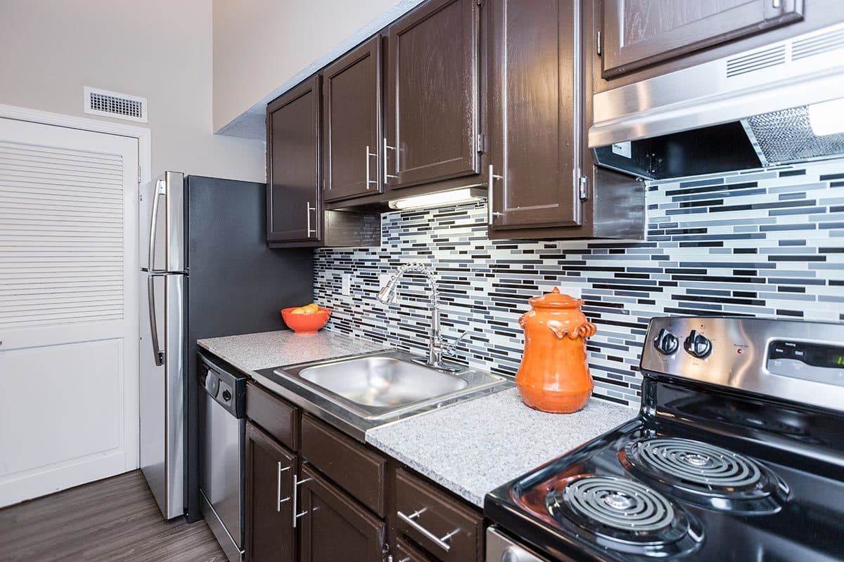 Pittsburgh Apartment: 700 Mansfield Ave