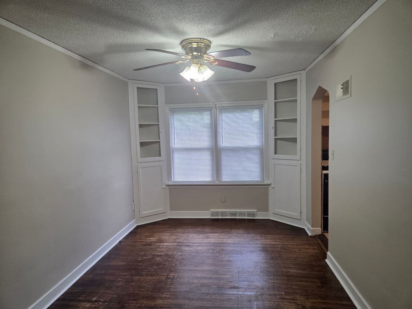 Peoria House: 1615 S Idaho St