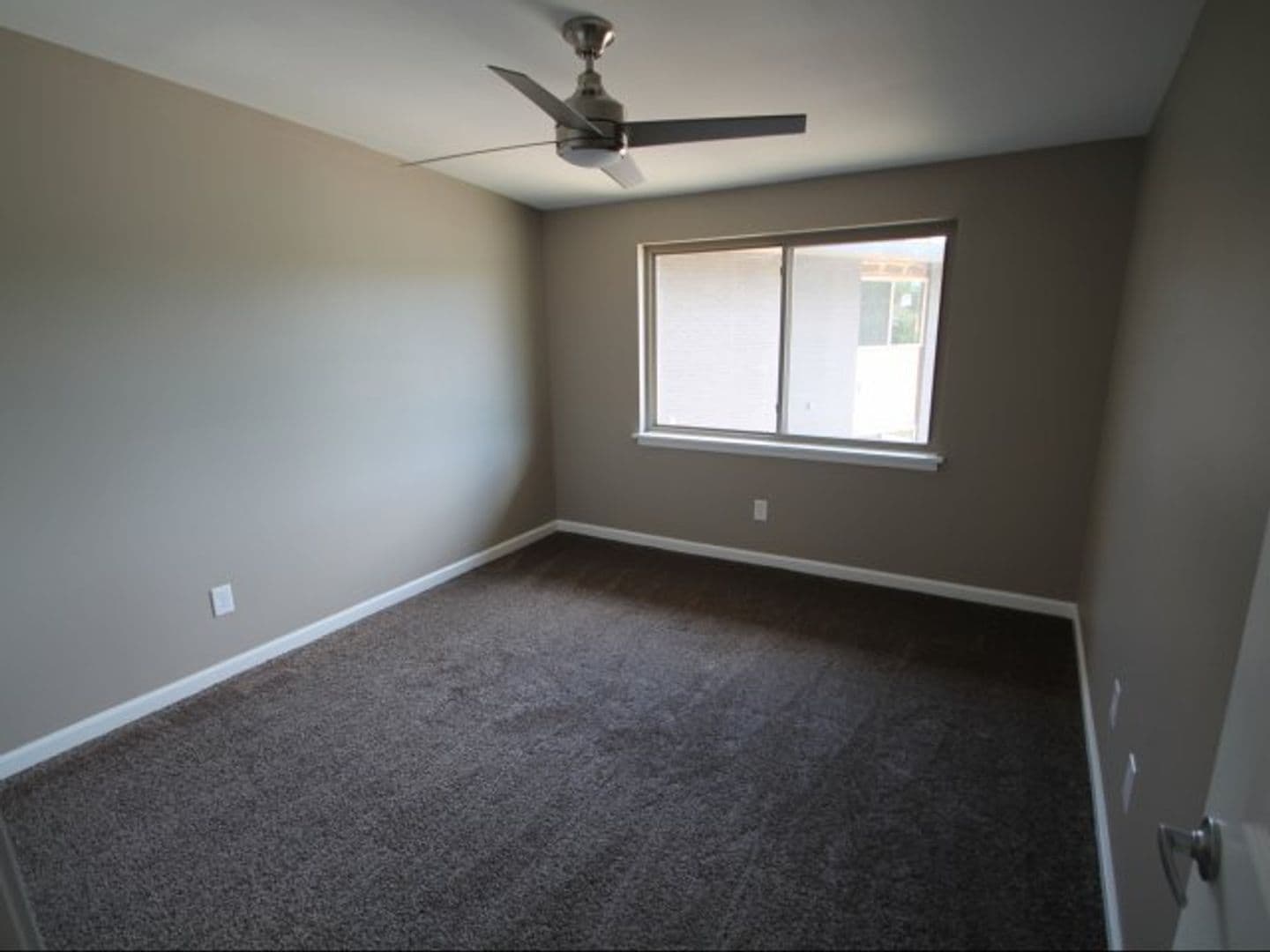 Edwardsville Apartment: 300 South Main Street