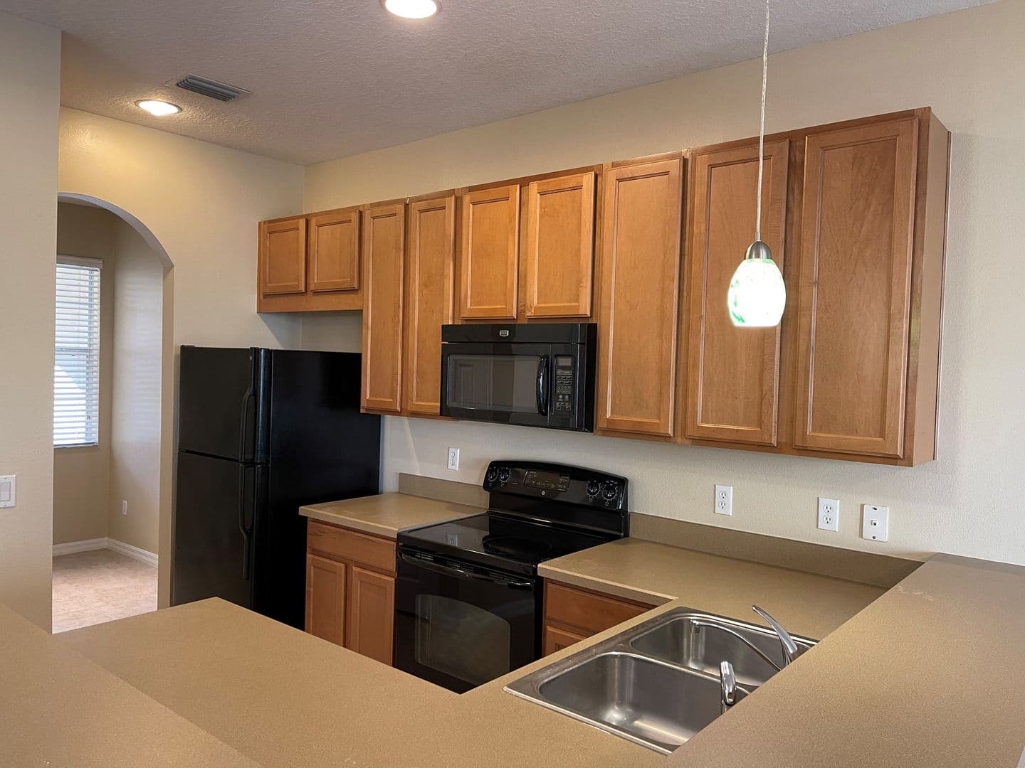 Sanford House: 5114 Fiorella Lane