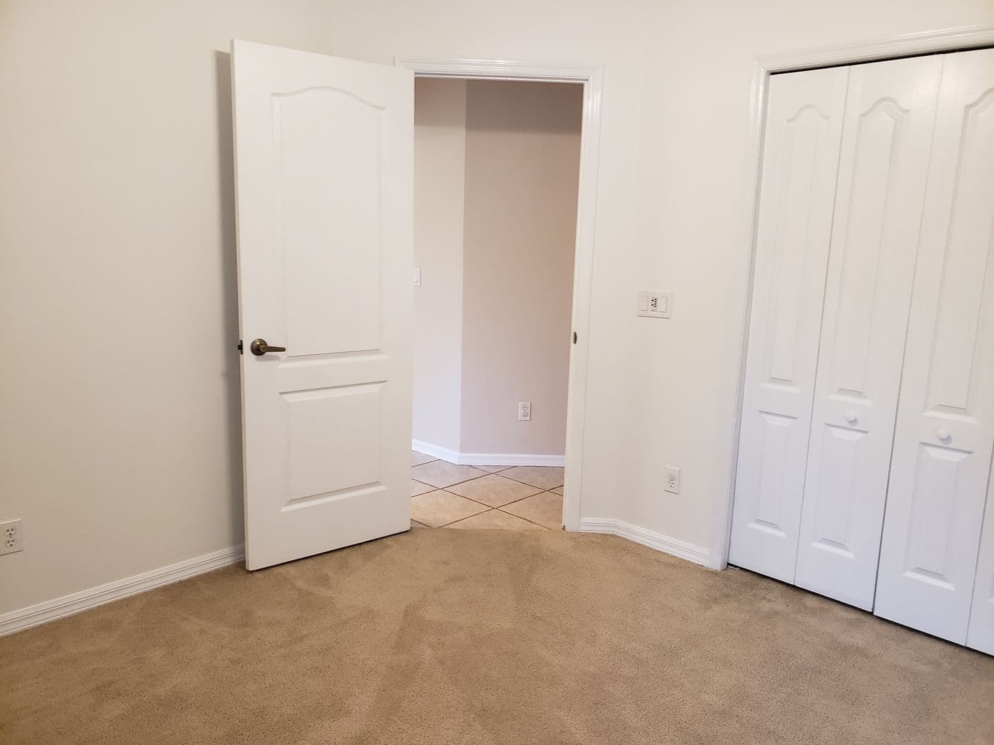 Apopka House: 1612 Sweetwater West Circle